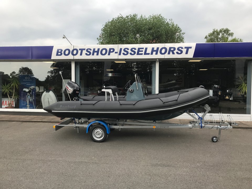 Bombard Explorer 500 2019